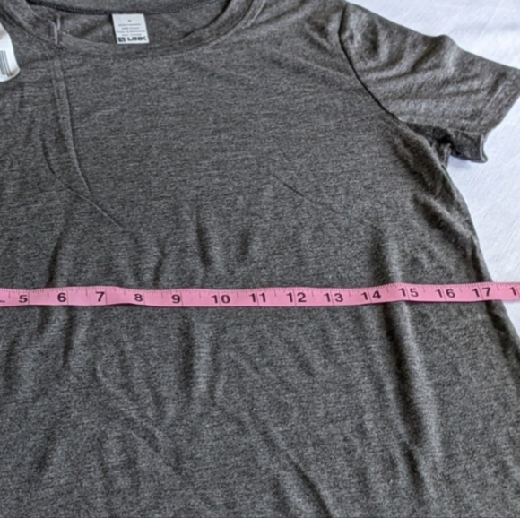 ✨Pisces Zodiac♓ Graphic Soft Blend Tee | ✂️HANDCRAFTED! - Picture 10 of 10